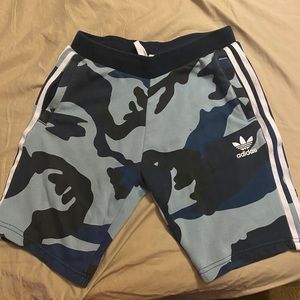 Boys camo shorts